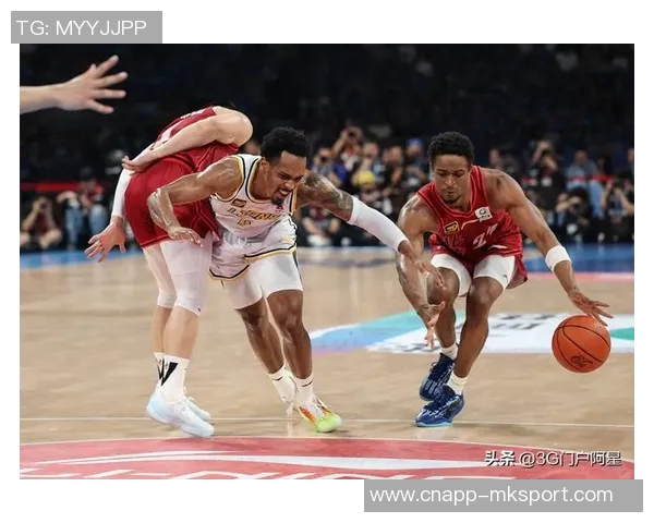 德里克怀特强调篮板球重要性呼吁全队全力以赴冲抢每一个篮板 德里克怀特强调篮板球重要性呼吁全队全力以赴冲抢每一个篮板