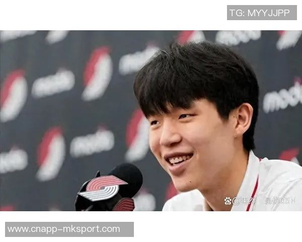 美媒制作海报展示杨瀚森言论引发广泛关注与讨论 美媒制作海报展示杨瀚森言论引发广泛关注与讨论