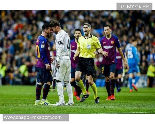 卢赞强调巴萨伟大之处争议问题应理性看待不必夸大 卢赞强调巴萨伟大之处争议问题应理性看待不必夸大