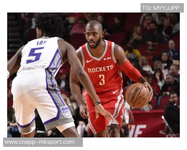 进攻火力全开三球首节10分钟狂砍15分3板展现绝佳状态