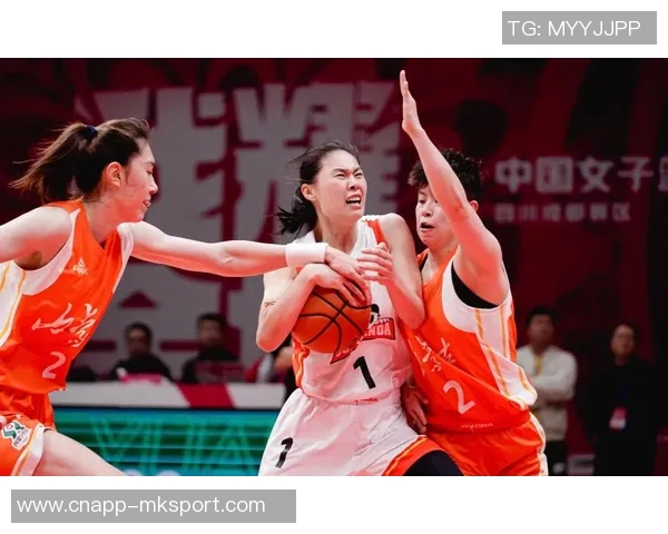 四川女篮正式签约WNBA西雅图风暴后卫齐亚库克助力新赛季